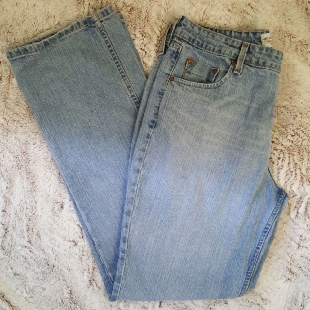 Levi Strauss signature midrise bootcut jeans 14 L